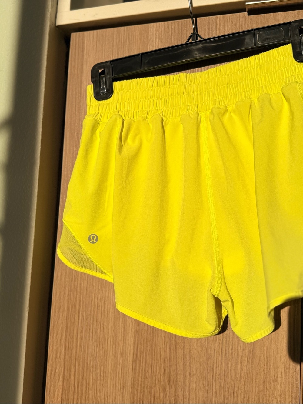 Lululemon bundle of 2 shorts size 6 like new. Yellow and pink animal print EUC - Picture 4 of 9